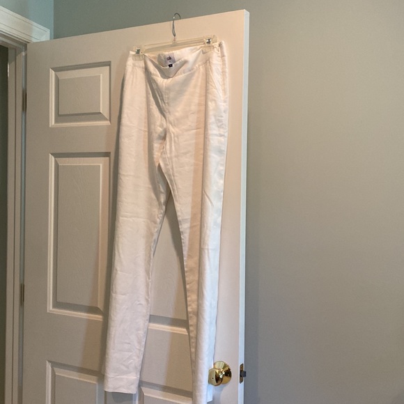 Cabi white linen pants fully lined, with front and back pockets - Picture 3 of 4